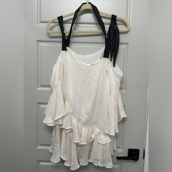 cinq a sept Dulce Top 100% Silk - Picture 3 of 6